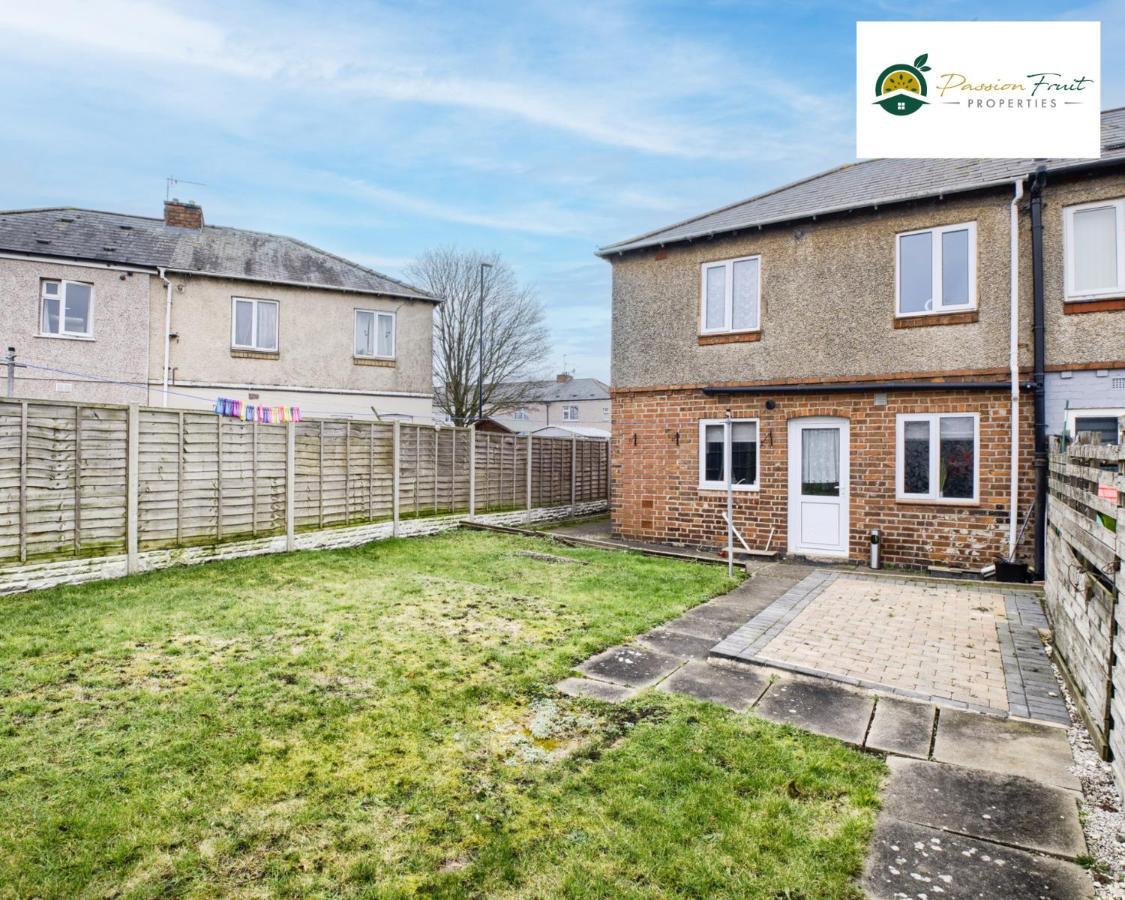 3 Bedroom House With 5 Beds House By Passionfruit Properties Near Coventry City Centre - Bcc Eksteriør billede
